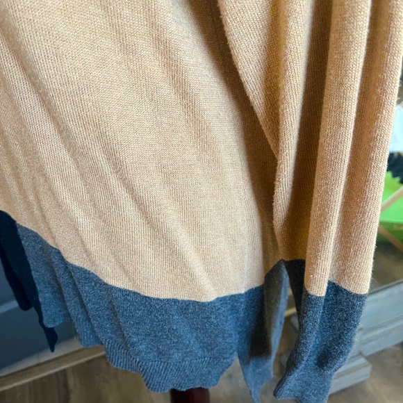 Vince Camuto Hi-Lo Sweater Tunic (great w/ leggings or jeans) Camel, Black, Grey - Picture 5 of 6
